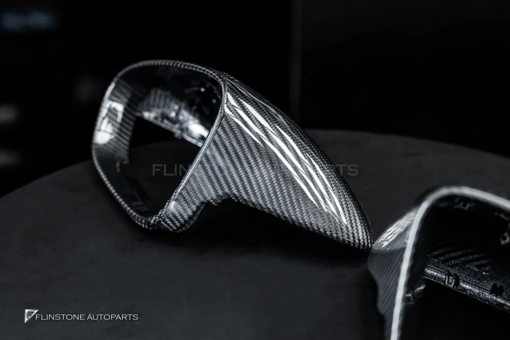 Carbon Mirror Usus