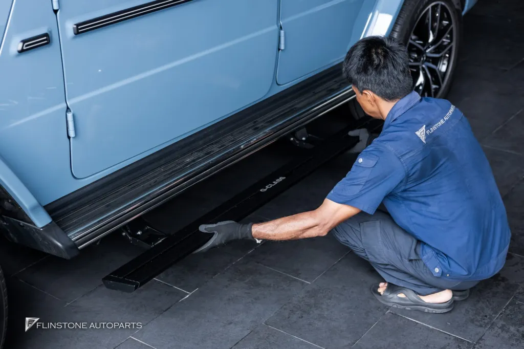 Mercedes Benz Gclass 滑动侧踏板 Keyless