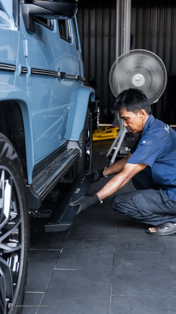 Mercedes Benz Gclass 滑动侧踏板 Keyless