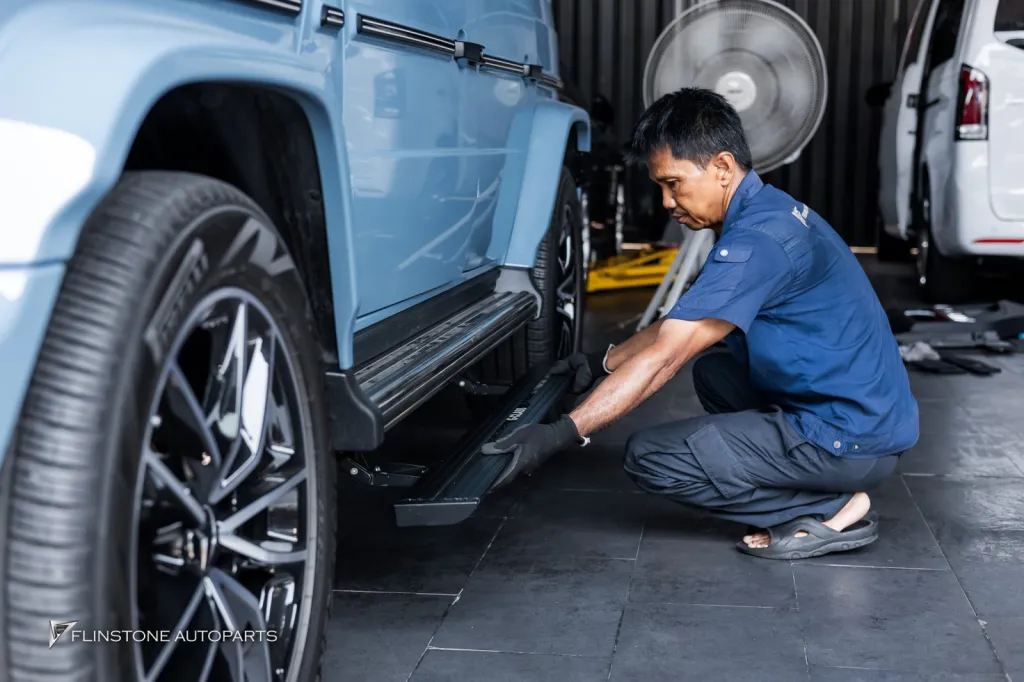Mercedes Benz Gclass 滑动侧踏板 Keyless