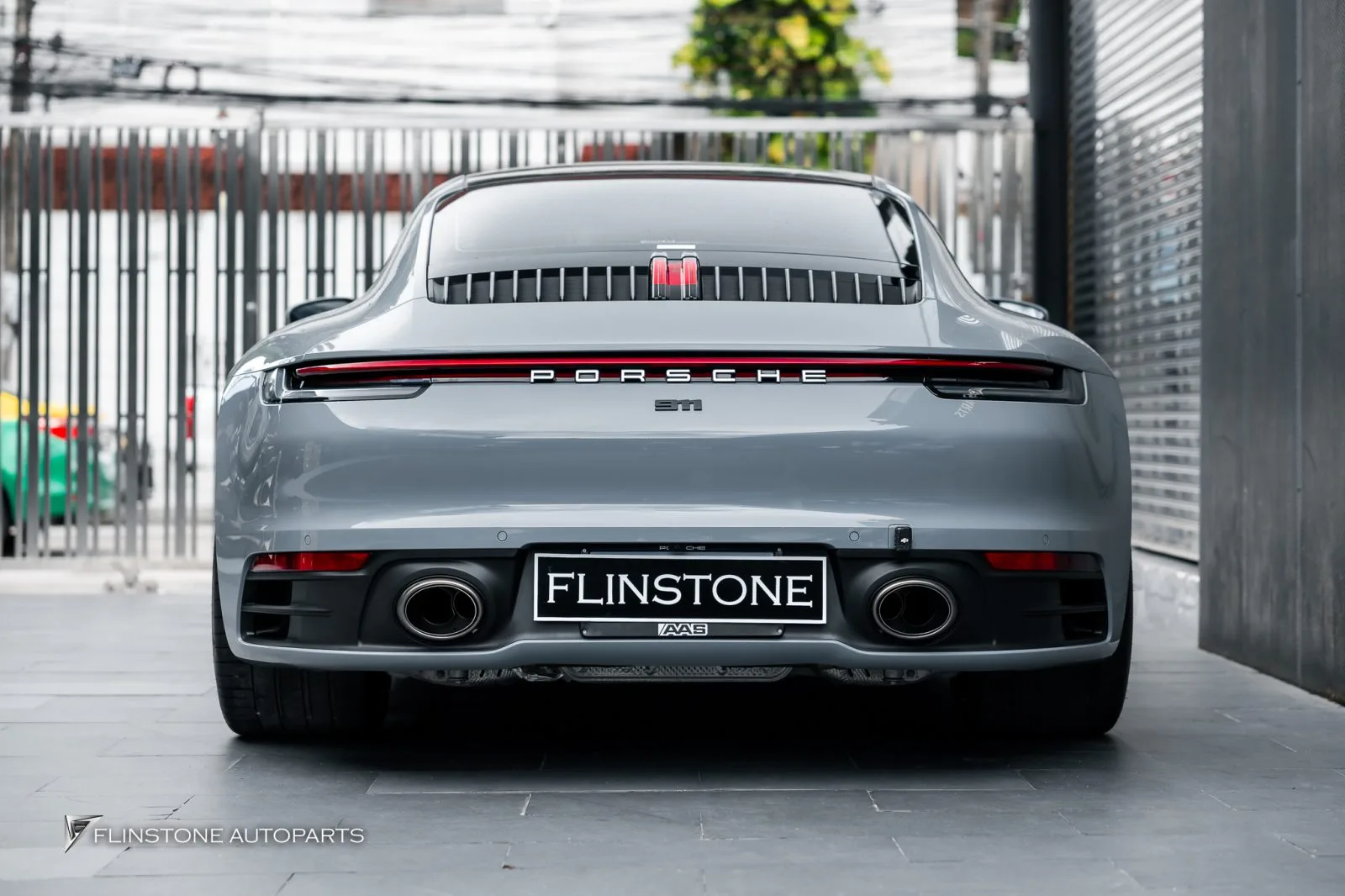 Porsche 992 ท่อ Akrapovic