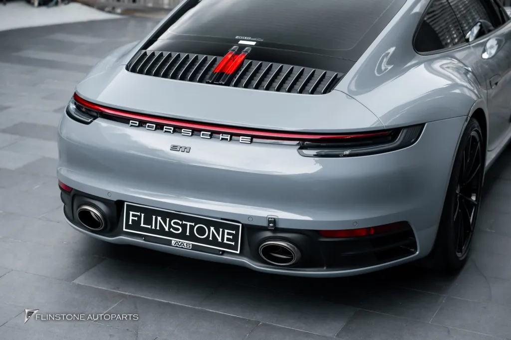 Porsche 992 ท่อ Akrapovic