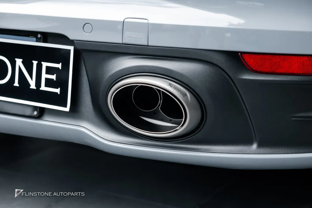 Porsche 992 ท่อ Akrapovic