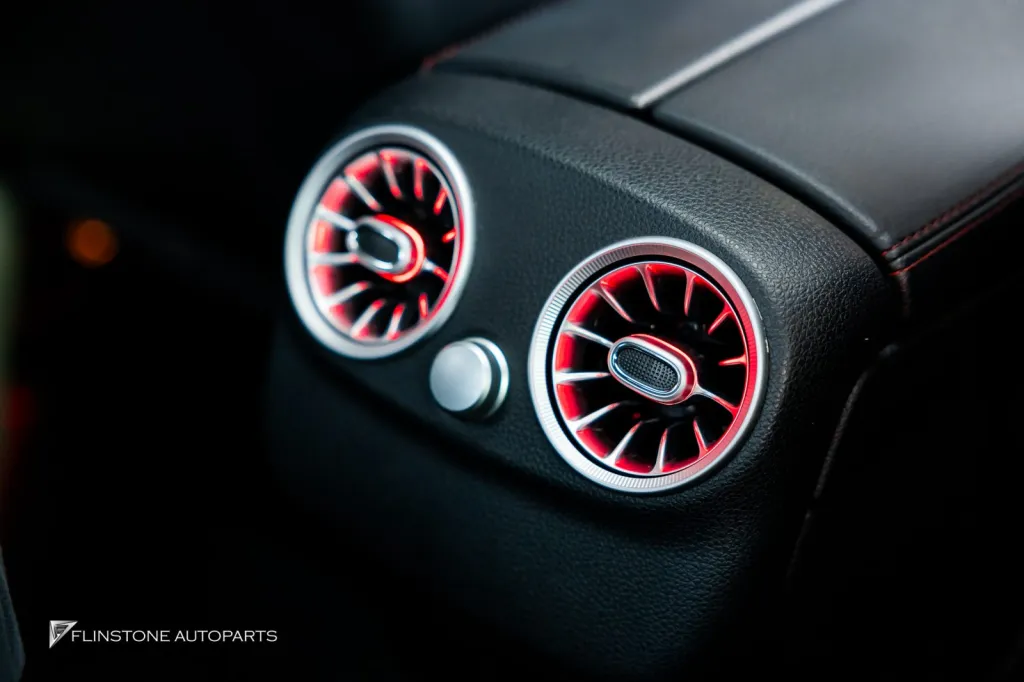 Mercedes Benz C205 方向盘出风口氛围灯车牌框