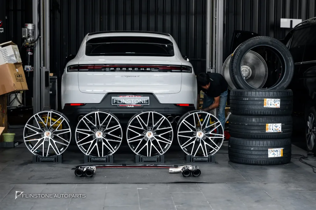 Porsche Cayenne 轮毂扰流板排气尾喉