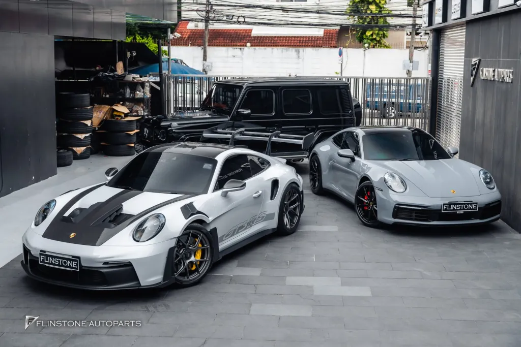 Akrapovic 3 cars