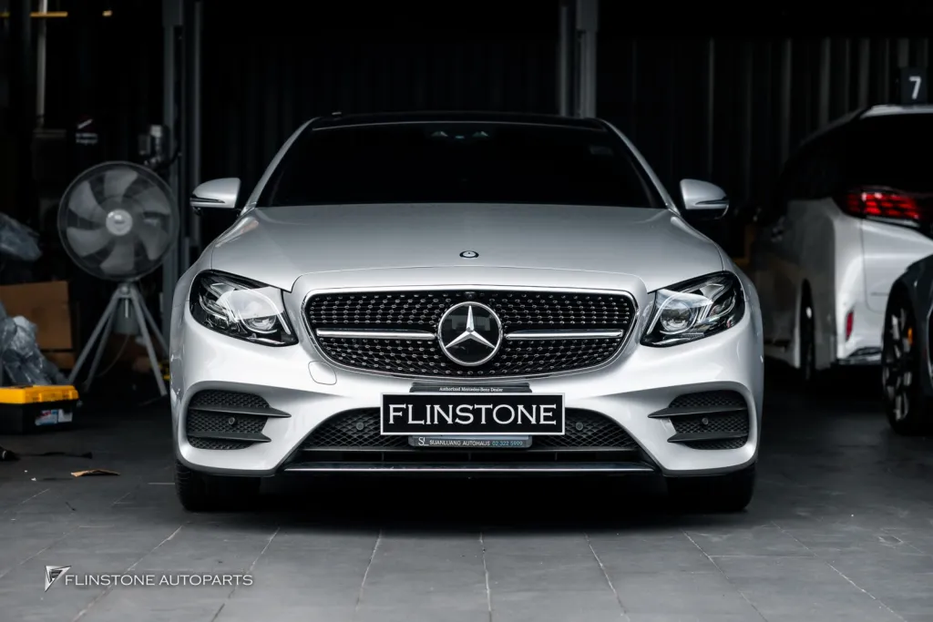 Mercedes Benz W213 กระจัง