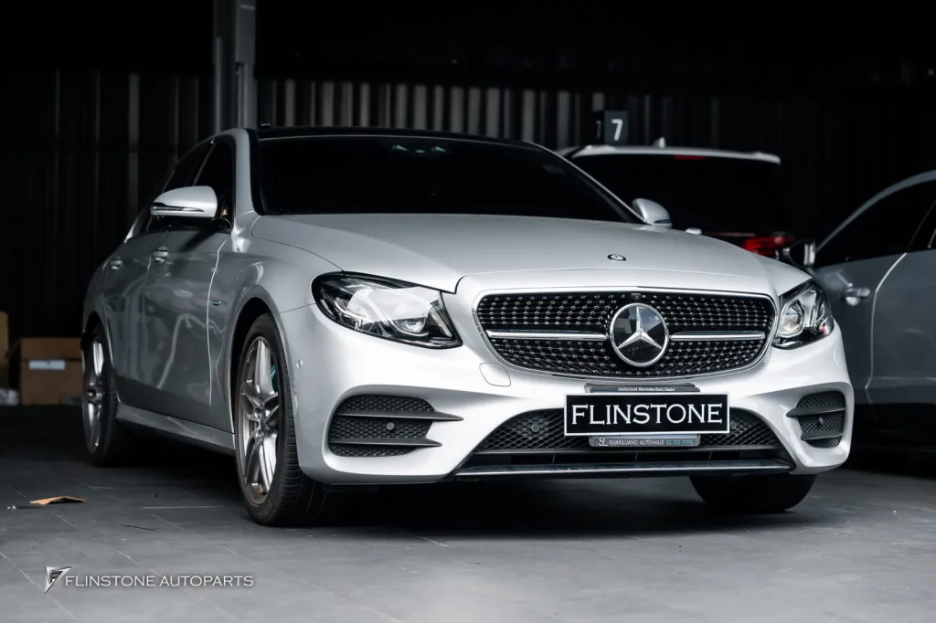 Mercedes Benz W213 กระจัง