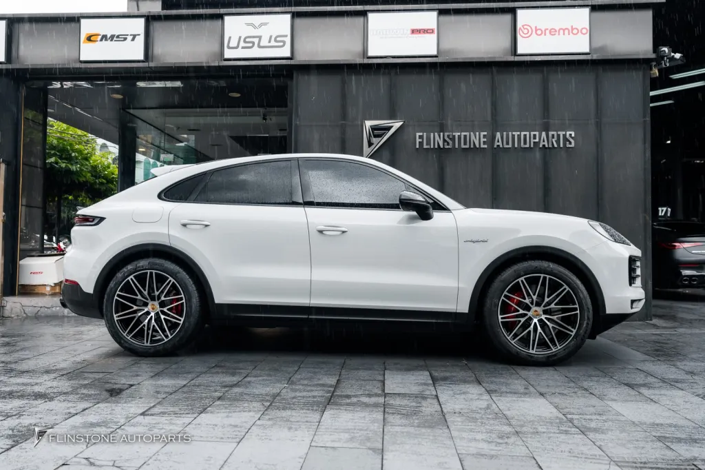 Porsche Cayenne 轮毂扰流板排气尾喉