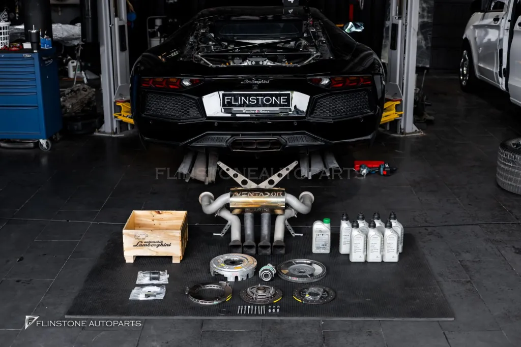 Lamborghini Avantador ท่อ Larini ยกเกียร์เปลี่ยนครัช , คาร์เพลย์