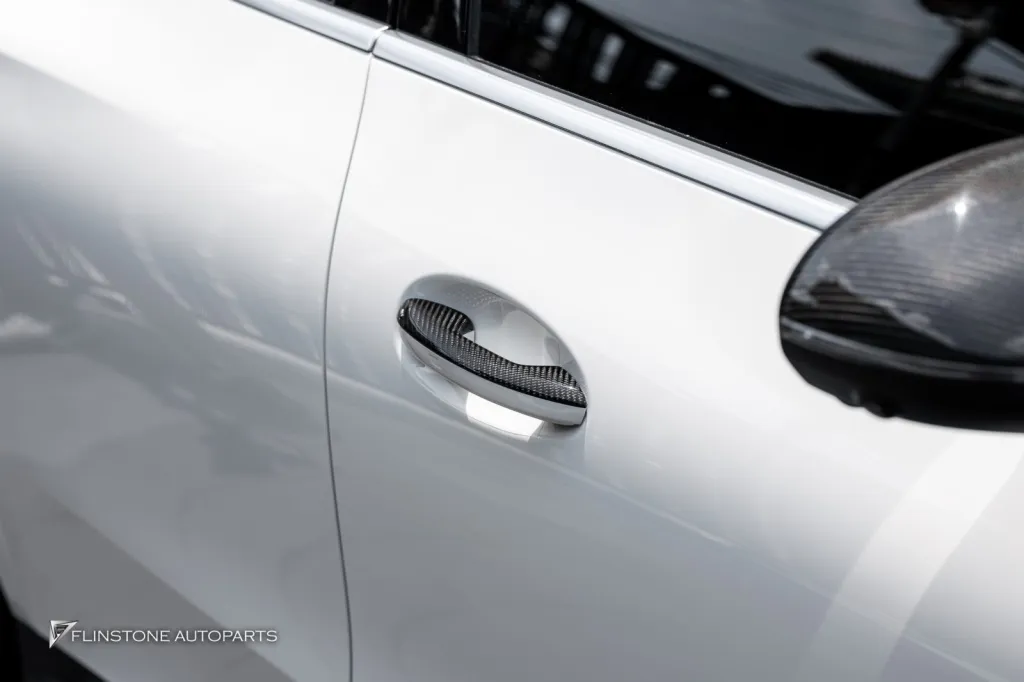 Mercedes Benz Glc มือจับคาร์บอน