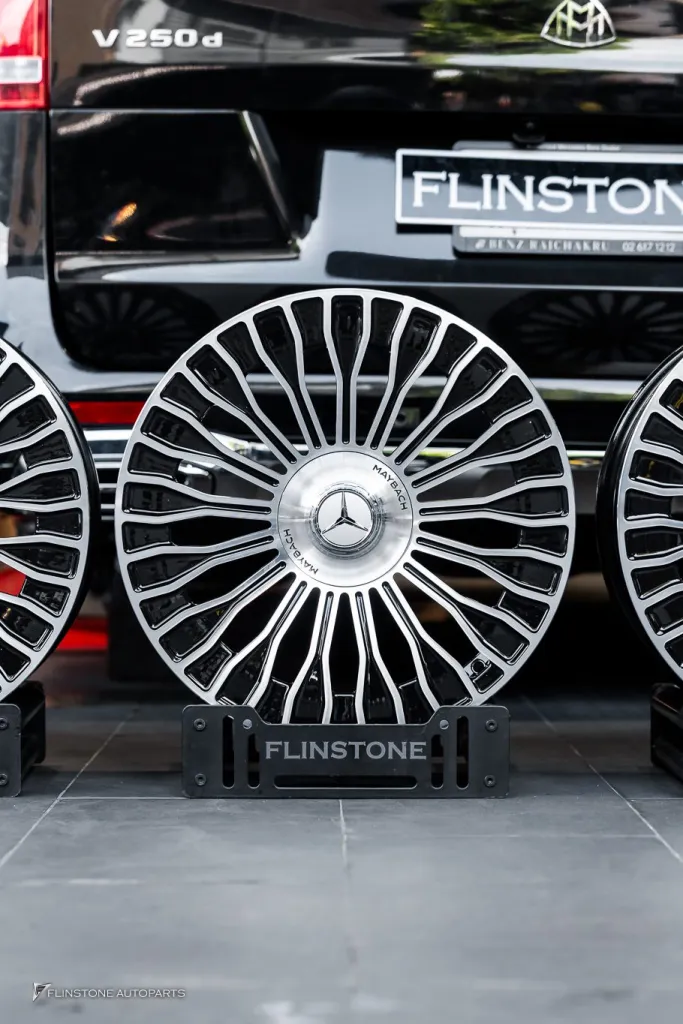 Mercedes Benz Vito ล้อ Maybach