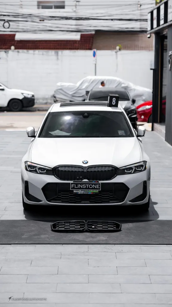 BMW G20 กระจังหน้า LED