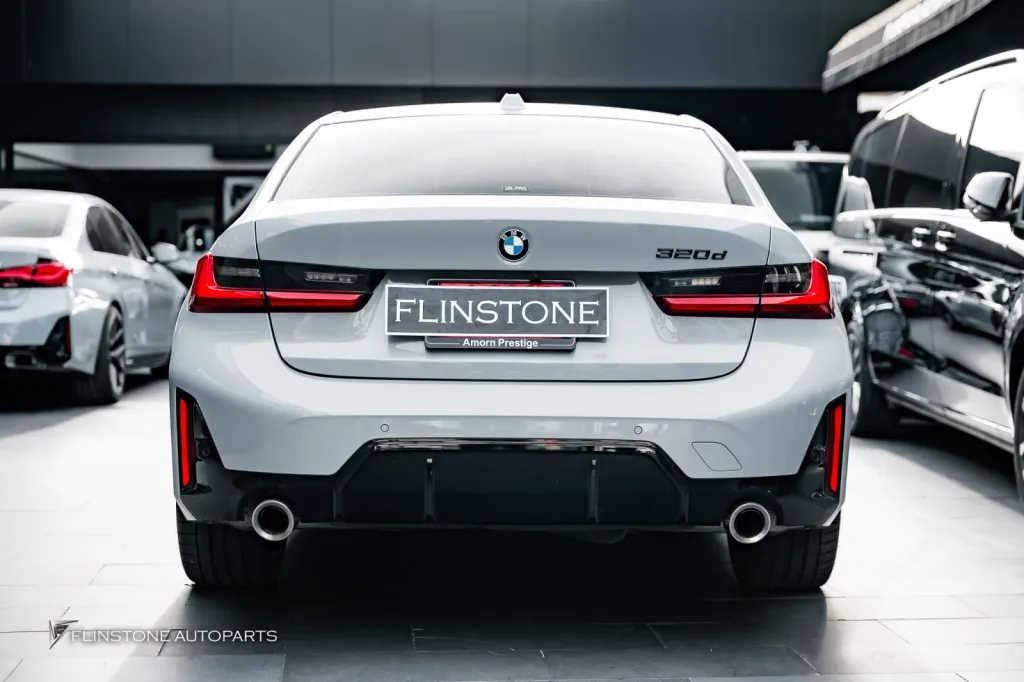 BMW G20 โลโก้ดำ