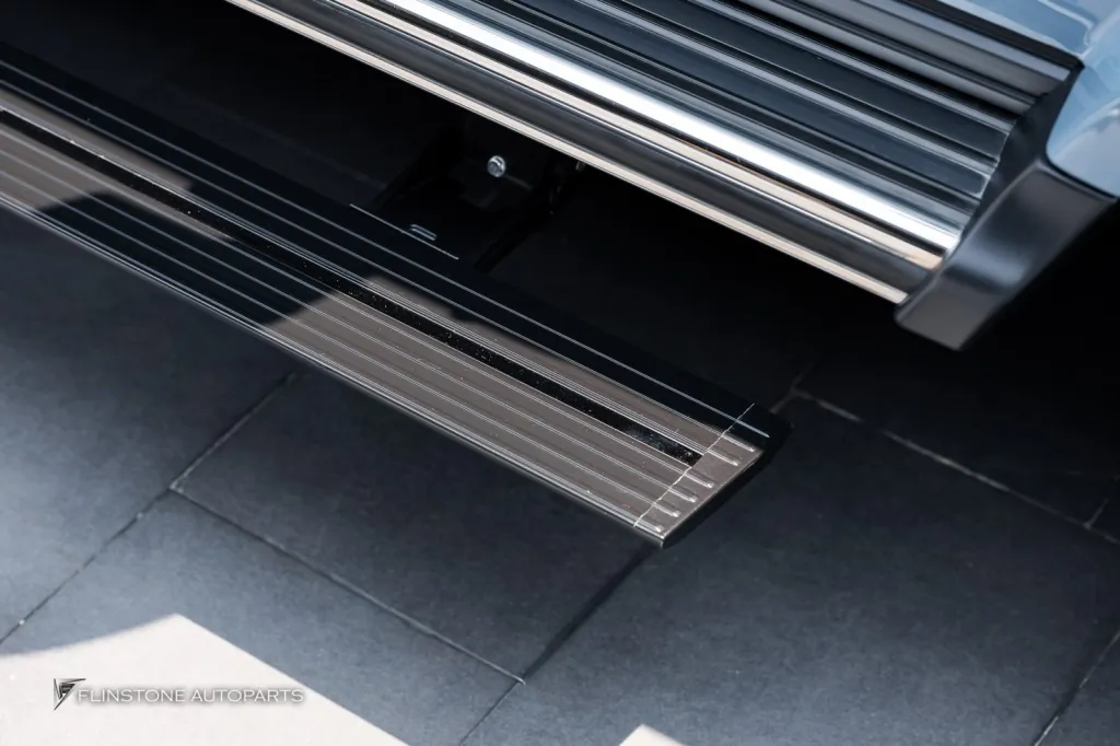 Mercedes Benz Gclass 滑动侧踏板 Keyless