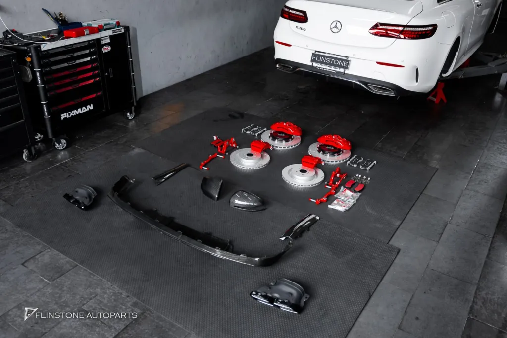 Mercedes Benz C238 เบรค กรจก ดิฟ ปลายท่อ