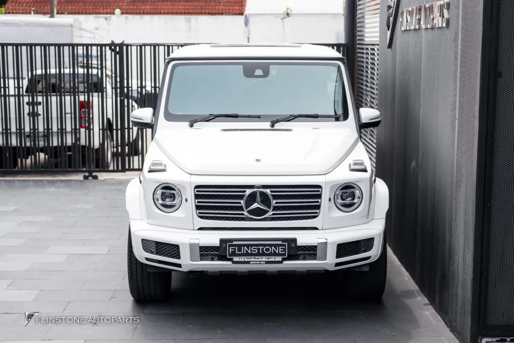 Benz G-class โช๊ค KW & Keyless , บันใดข้าง , ประตูดูด — ประตูดูด