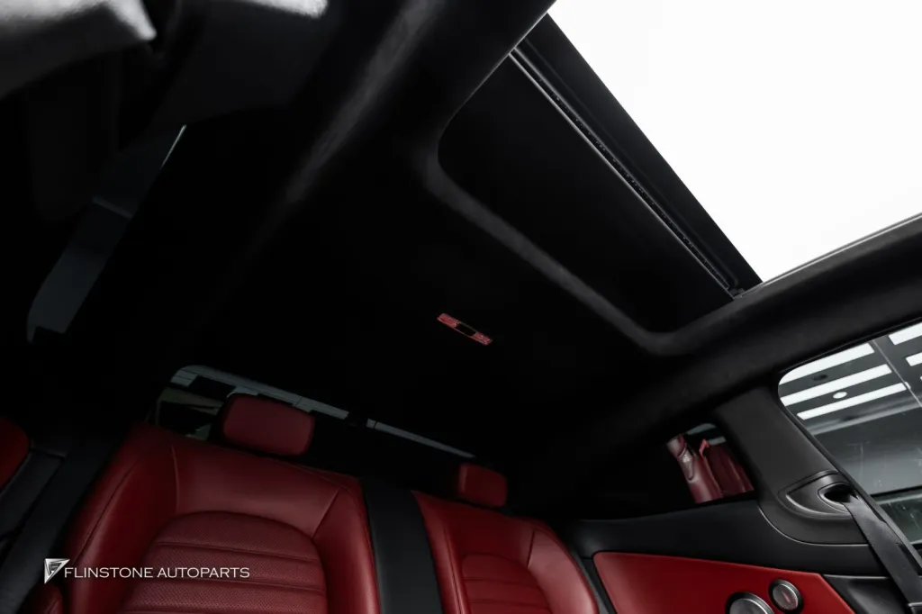 Mercedes Benz C205 大灯车顶 Alcantara