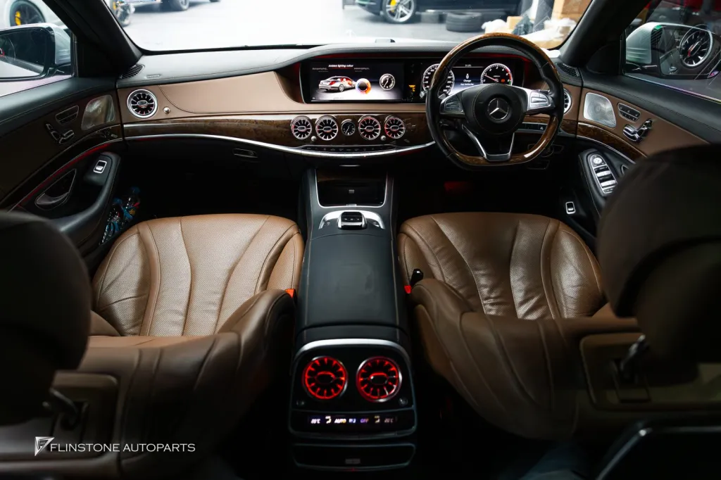 Mecedes Benz W221 ไฟช่องแอร์