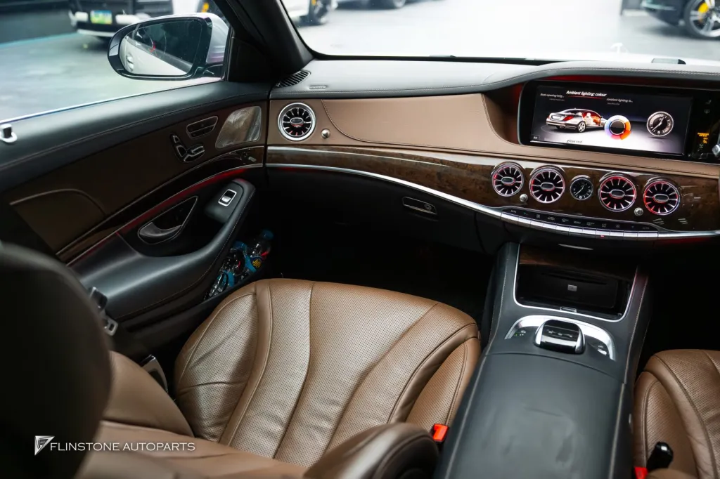 Mecedes Benz W221 ไฟช่องแอร์