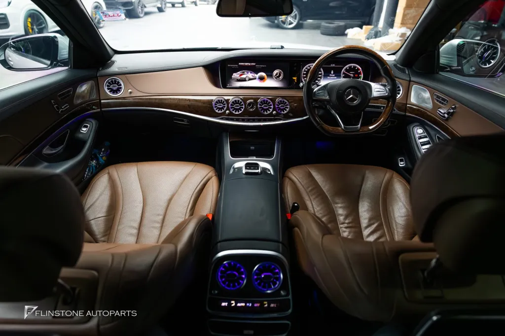 Mecedes Benz W221 ไฟช่องแอร์