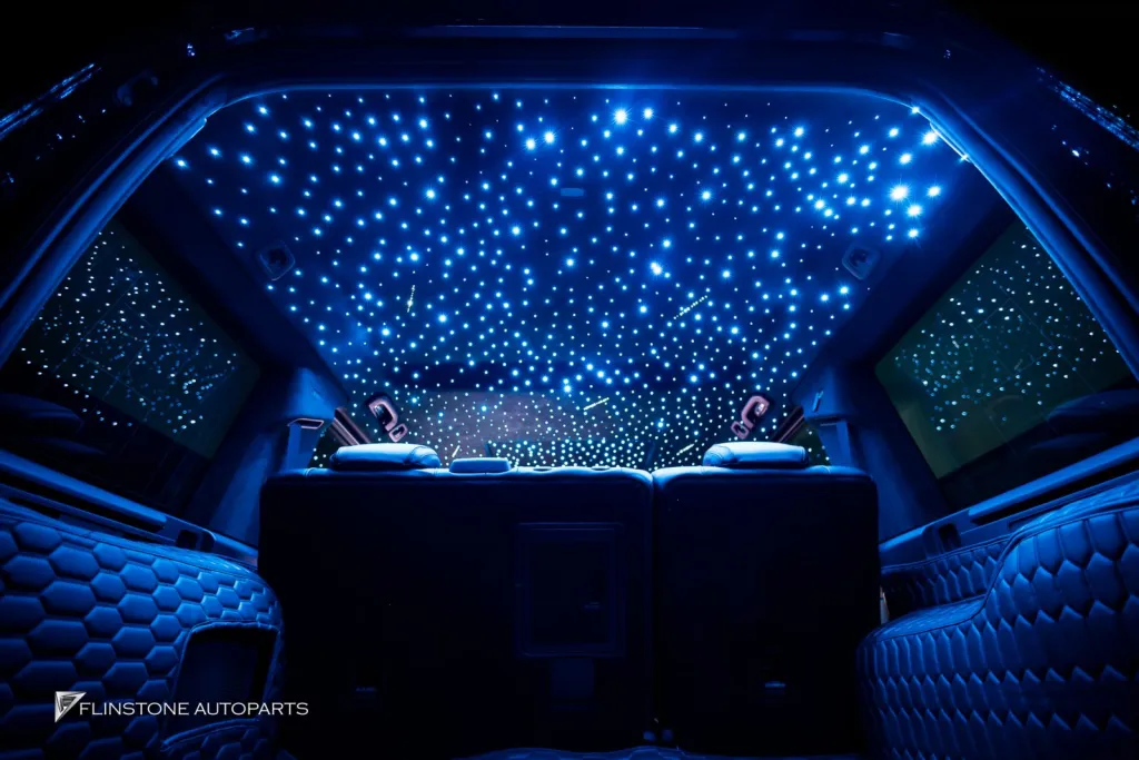 Mercedes Benz Gclass ลาว หลังคาดาว