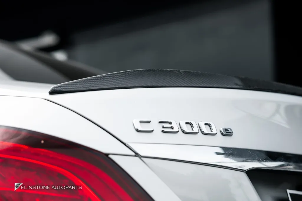 Mercedes Benz W205 สปอยเลอร์