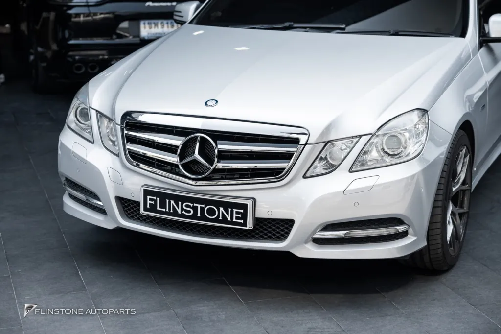 Mercedes Benz W212 กระจัง