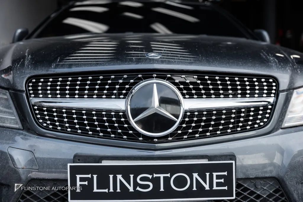 Mercedes Benz กระจัง