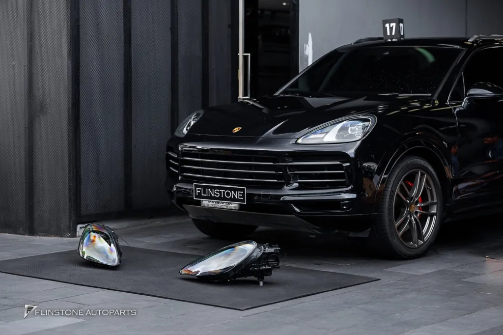ไฟหน้า Porsche Cayenne