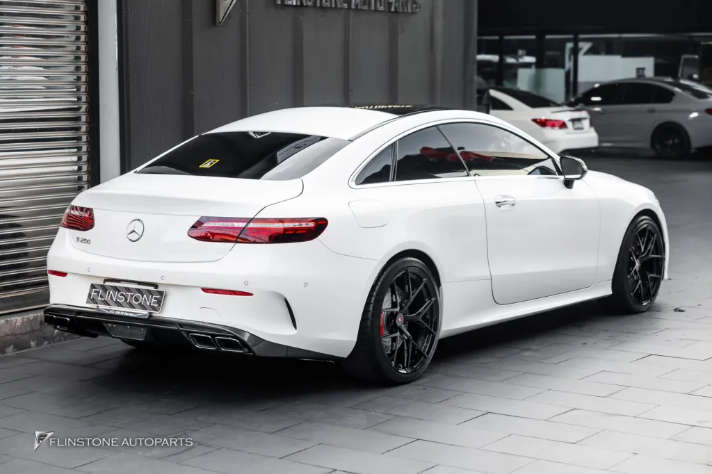 Mercedes Benz C238 เบรค กรจก ดิฟ ปลายท่อ