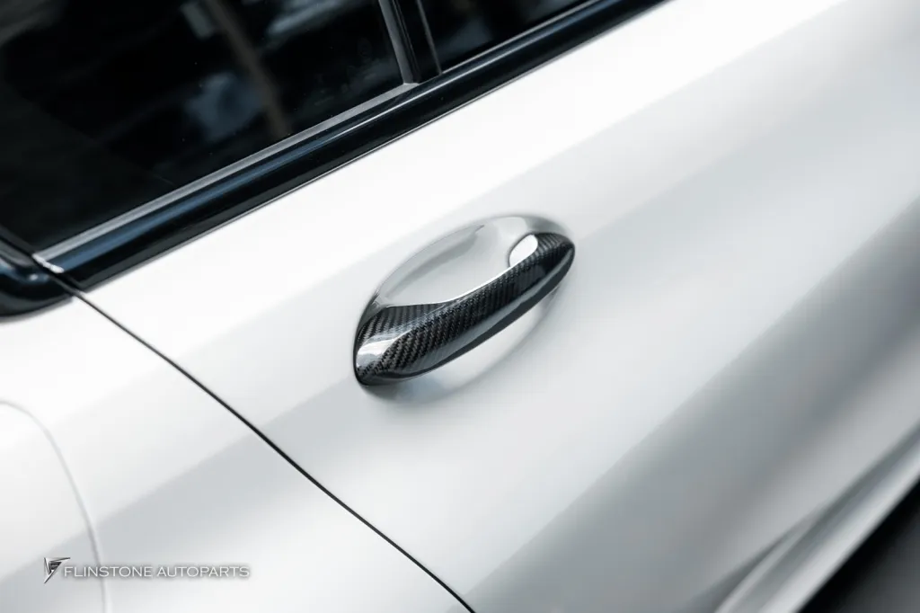 BMW G20 มือจับคาร์บอน