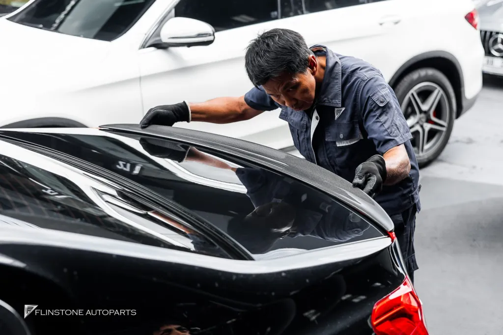 BMW 730LD สปอยเลอร์หลัง — Process