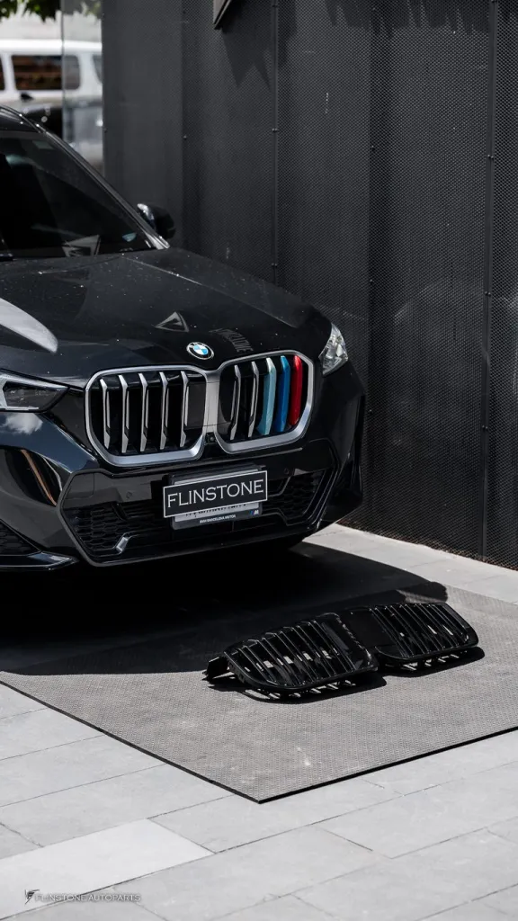 BMW X1 กระจังหน้า