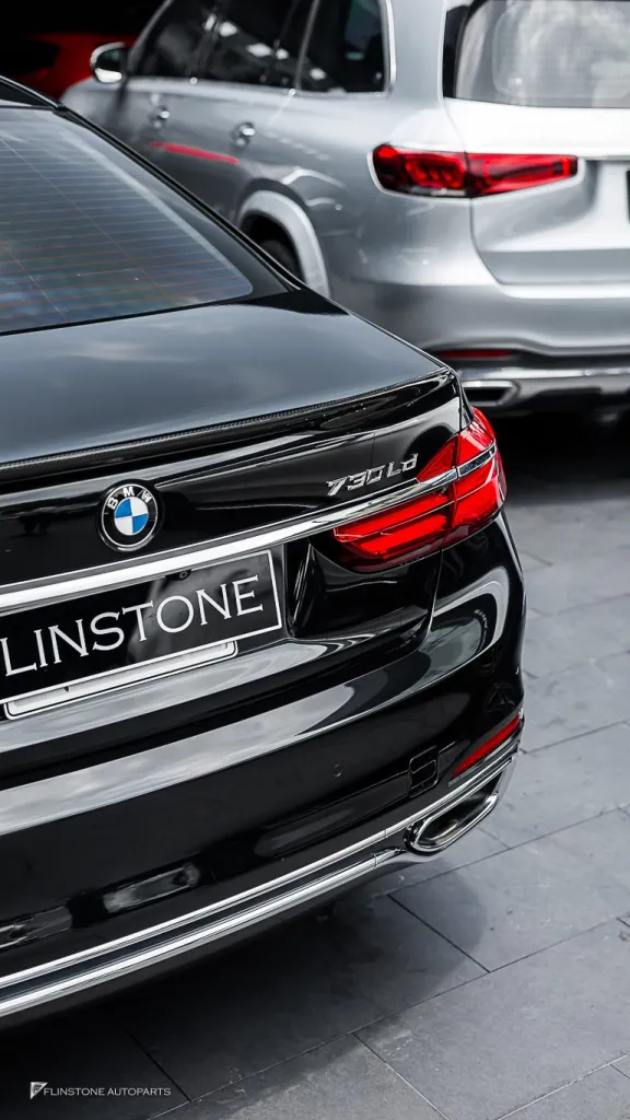BMW 730LD สปอยเลอร์หลัง