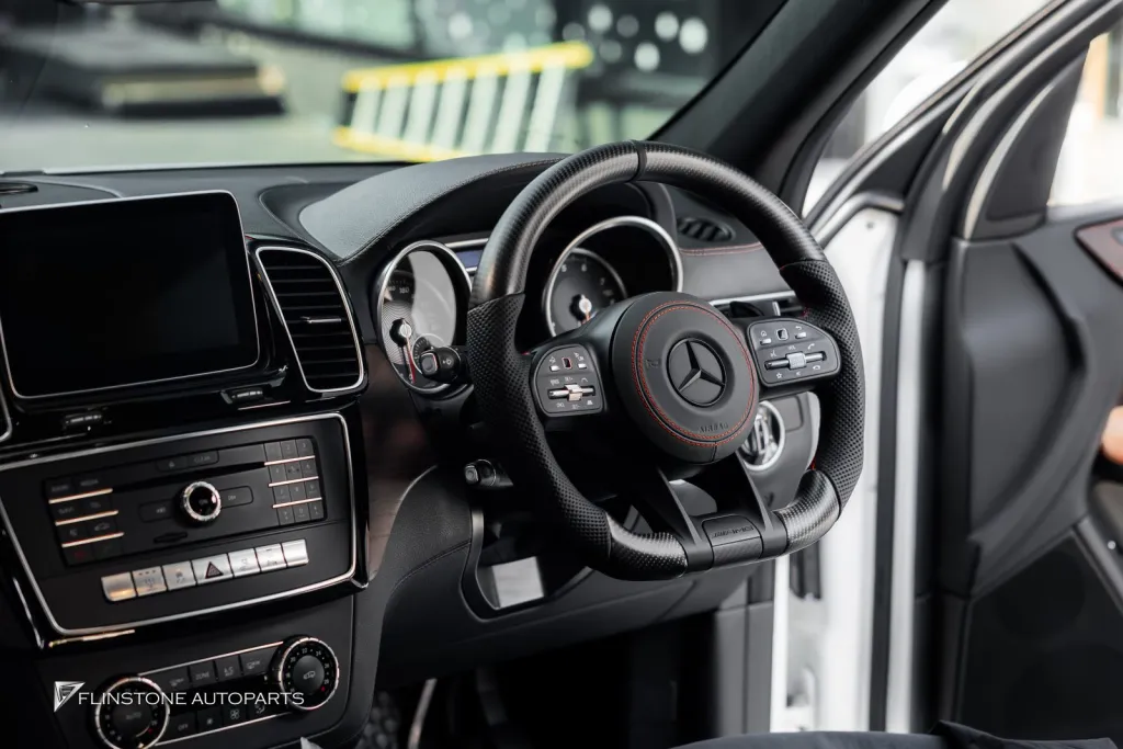 mercedes benz gle 250 พวงมาลัย