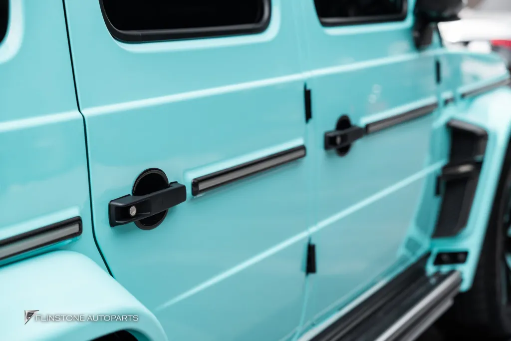 Mercedes Benz Gclass Tiffany blue Keyless — Complele