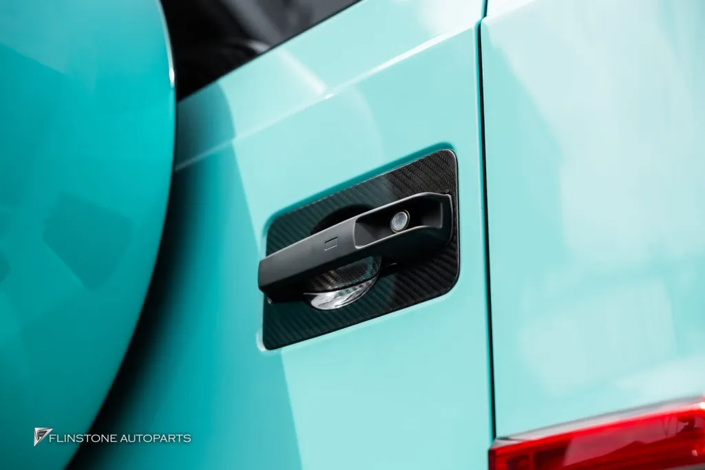 Mercedes Benz Gclass Tiffany blue Keyless — Complele