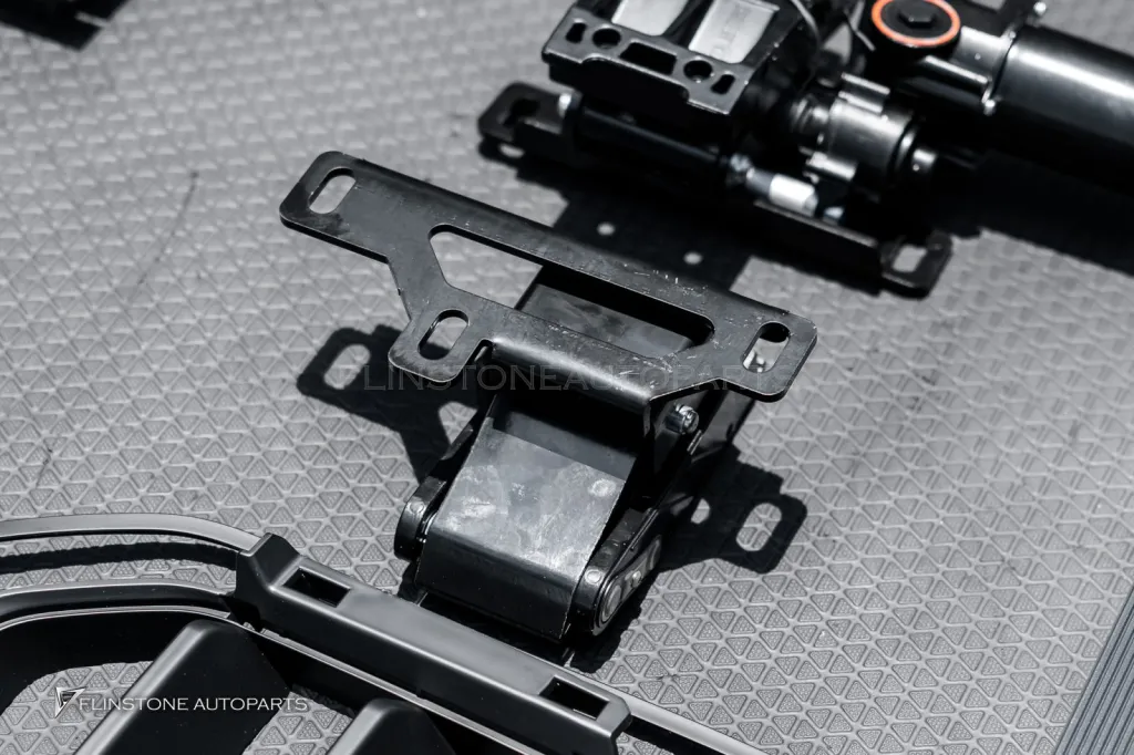 Mercedes Benz Gclass to Facelift 部件套装轮毂 Usus Bullbar