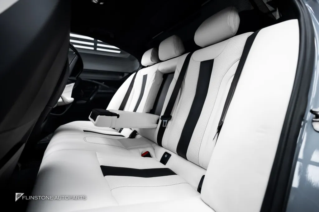 BMW G30 เบาะ M5 ภายใน
