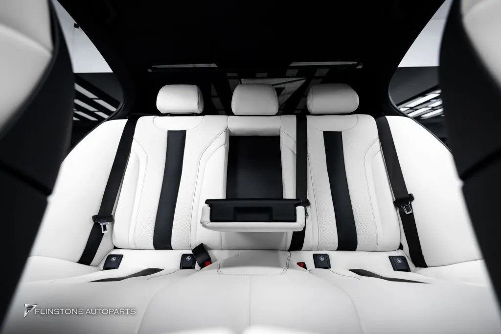 BMW G30 เบาะ M5 ภายใน