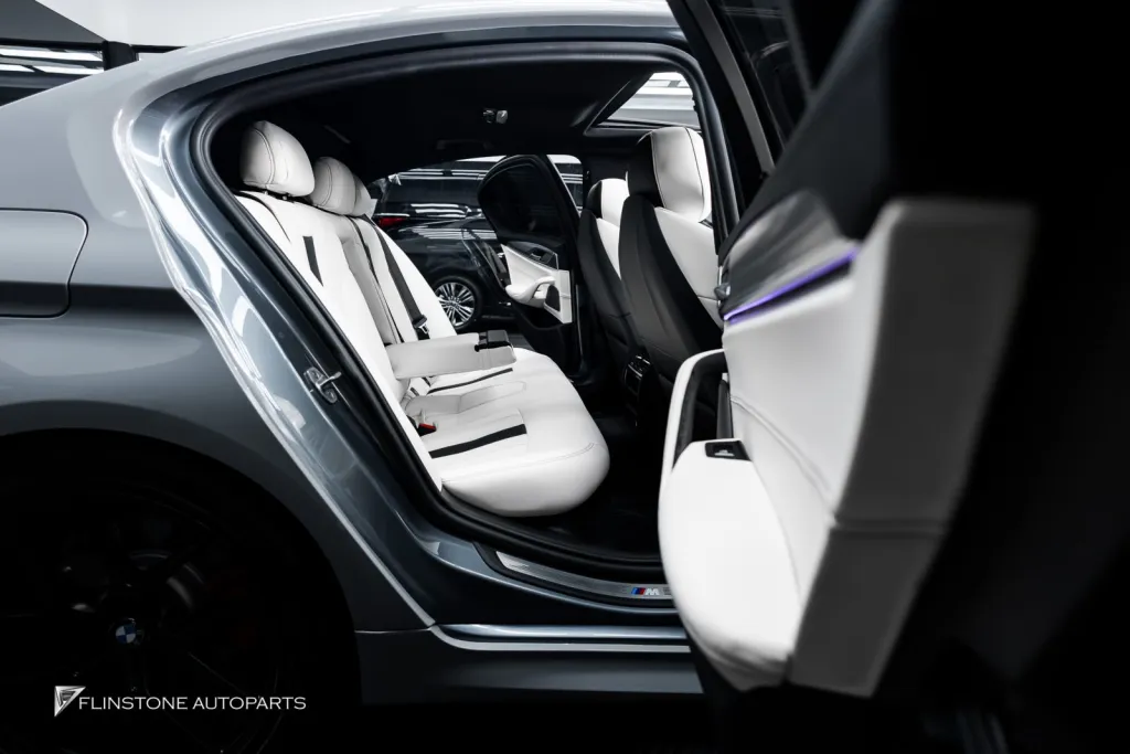 BMW G30 เบาะ M5 ภายใน