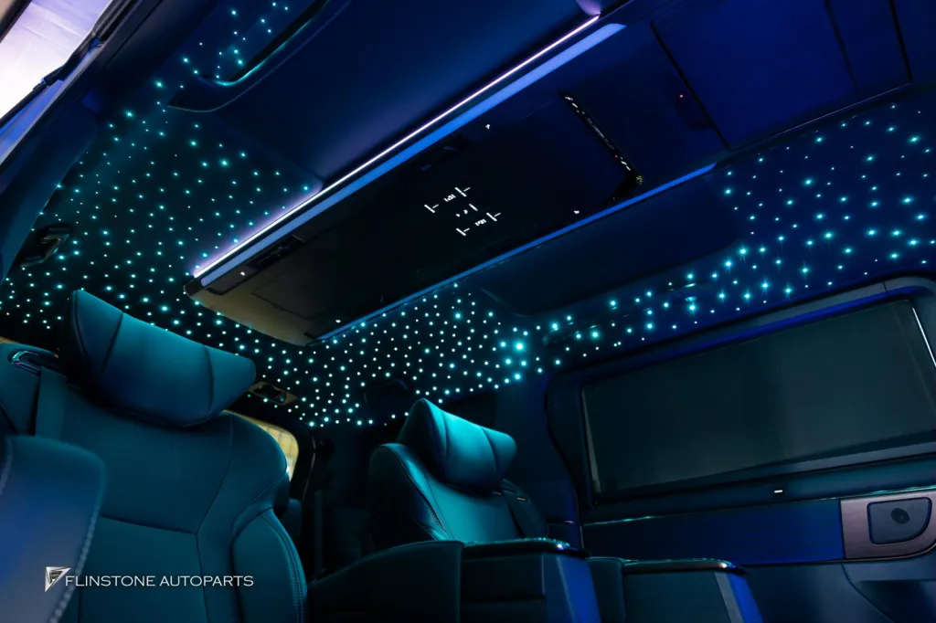 Toyota Alphard หลังคาดาว