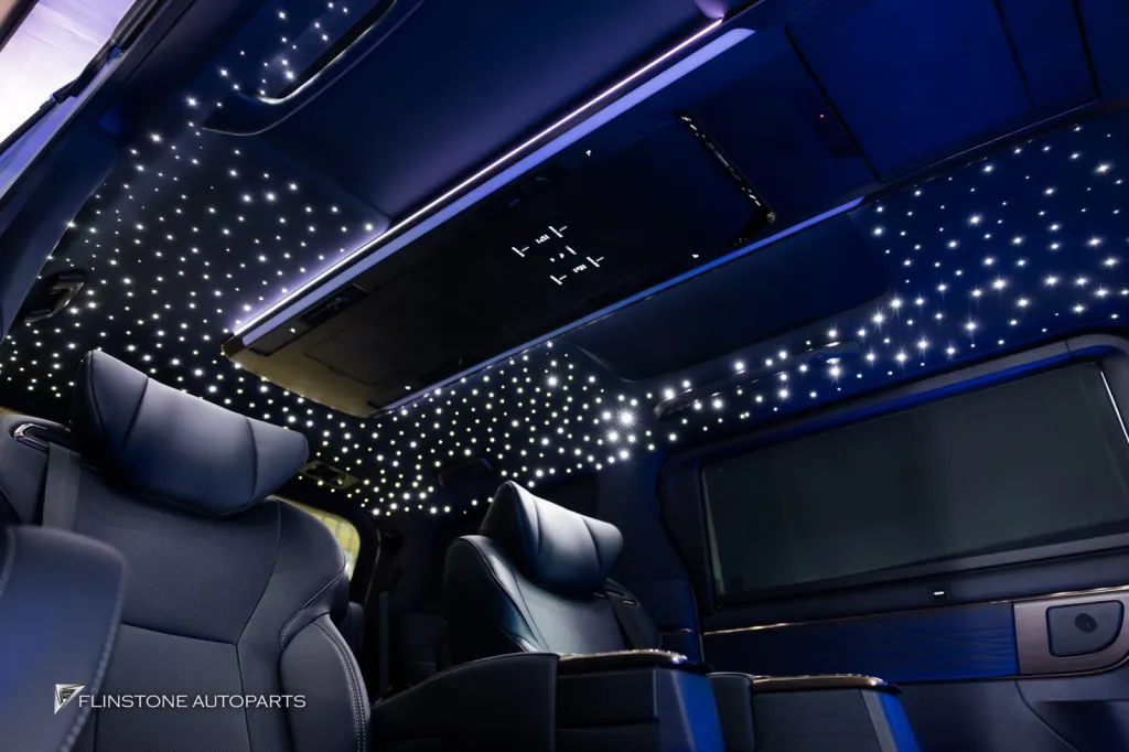 Toyota Alphard หลังคาดาว