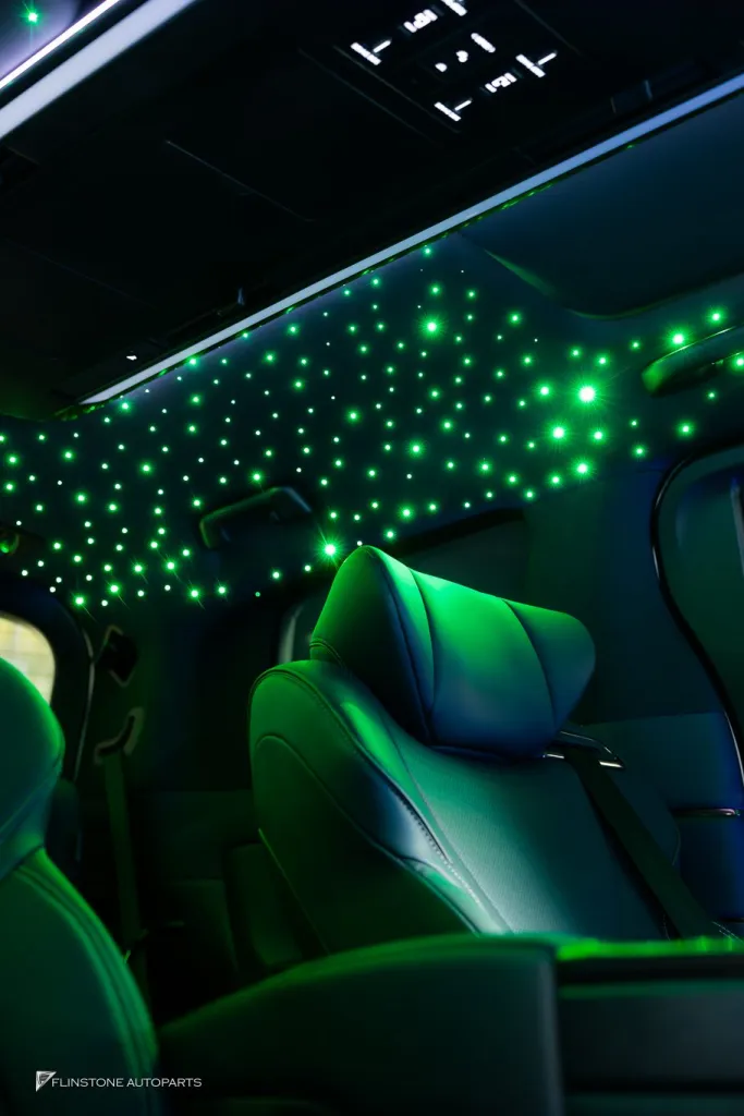 Toyota Alphard หลังคาดาว