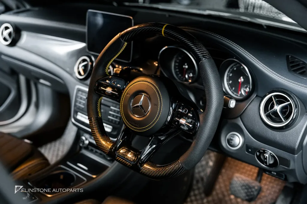 Mercedes Benz Cla พวงมาลัย