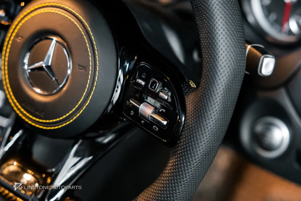 Mercedes Benz Cla พวงมาลัย
