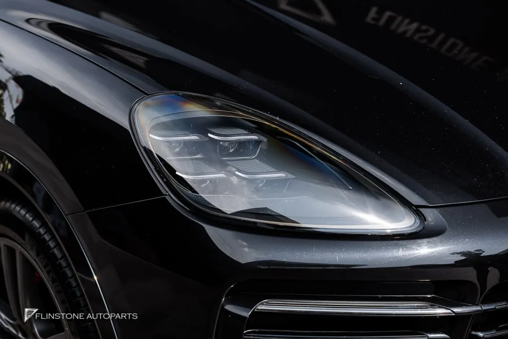 ไฟหน้า Porsche Cayenne