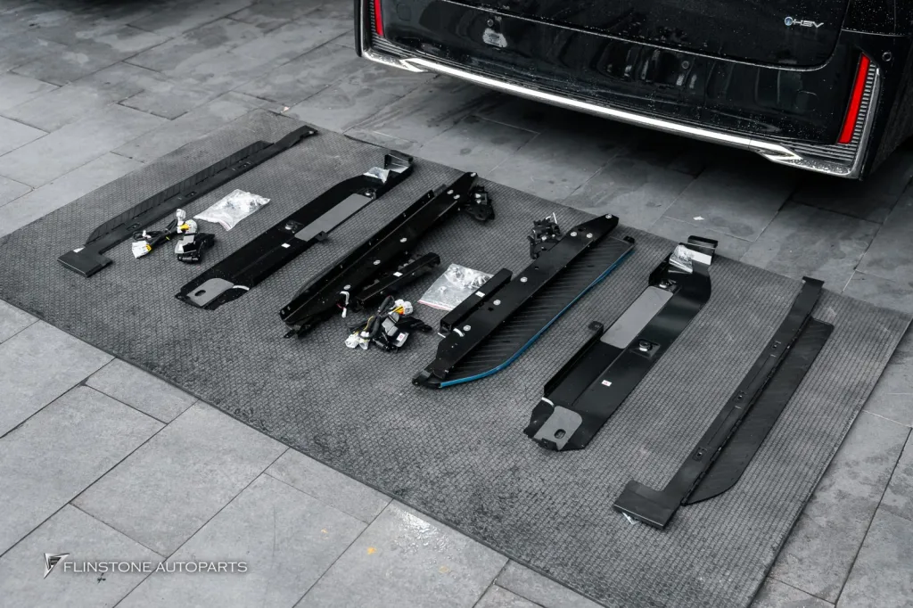 Lexus Alphard บันไดไฟฟ้า — Alphard