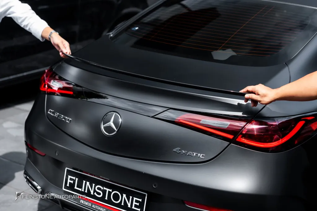 Mercedes Benz CLE300 สปอยเลอร์